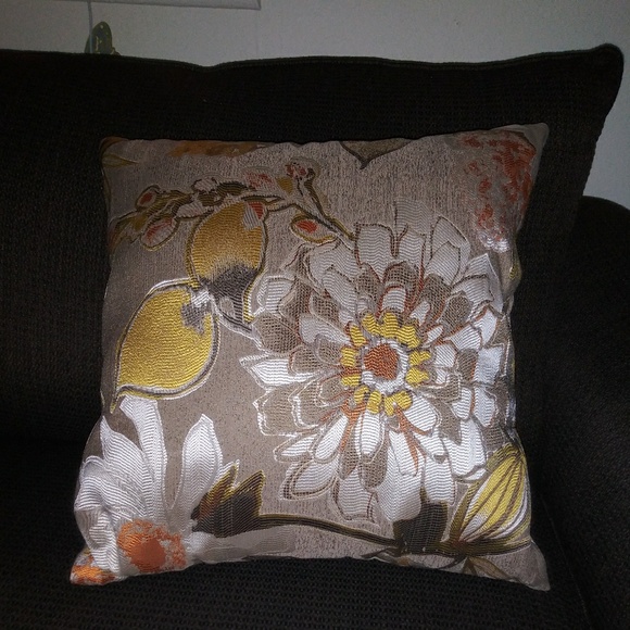 One pretty throw pillow. Great for movie night. - Picture 1 of 4